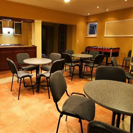 아파트 Garda Apartman6 *