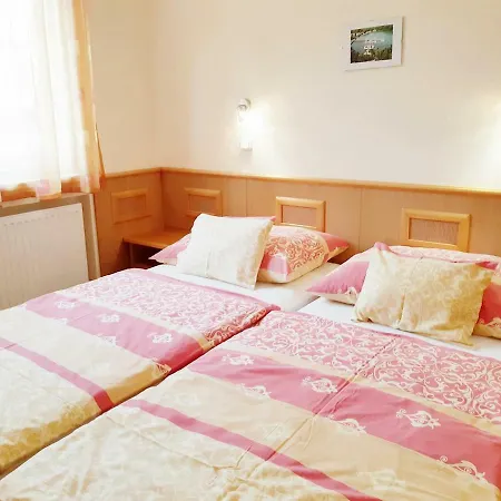 아파트 Garda Apartman6 *